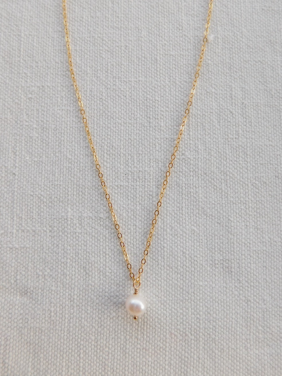 Simple Pearl Necklace